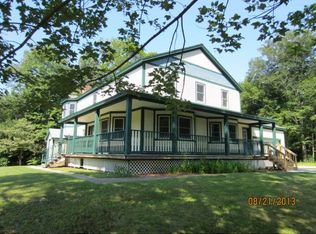 15 Moores Ln, Seabrook, NH 03874