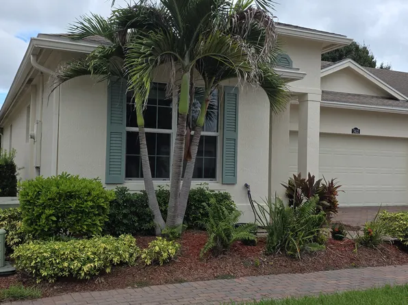 7432 Oakridge Pl, Vero Beach, FL 32966