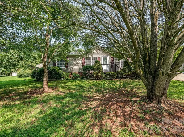 350 Martha Jane Ln #L5, Rockwell, NC 28138