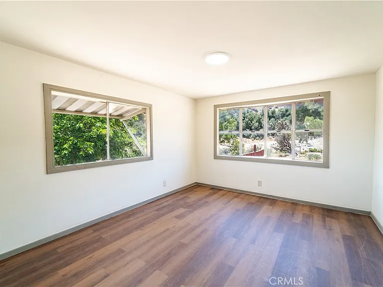 3576 Whispering Pines Rd — Photo 6