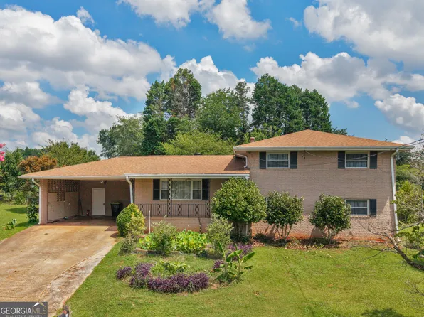 2026 Pinecrest Dr, Morrow, GA 30260