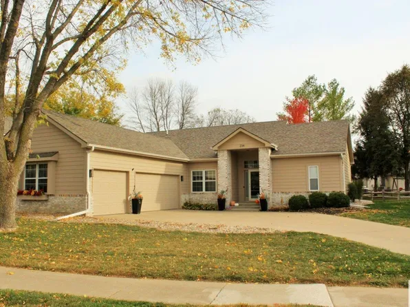 234 Levee Trl, Dakota Dunes, SD 57049