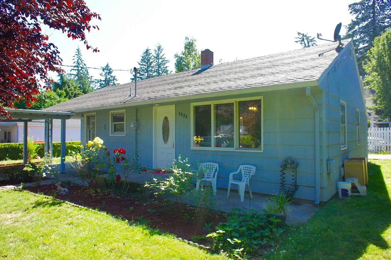2211 SE 142nd Ave photo 1