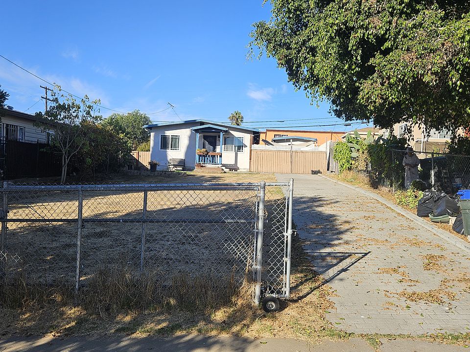 1st image of 3206 45th St