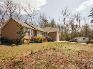 160 Winsome Forest Dr, Nebo, NC 28761