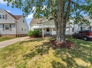 15409 Maplewood Ave, Maple Heights, OH 44137