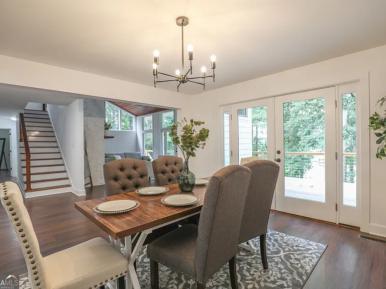 212 Southland Dr — Photo 48