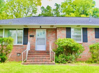 2002 Southwood Rd, Vestavia Hills, AL 35216