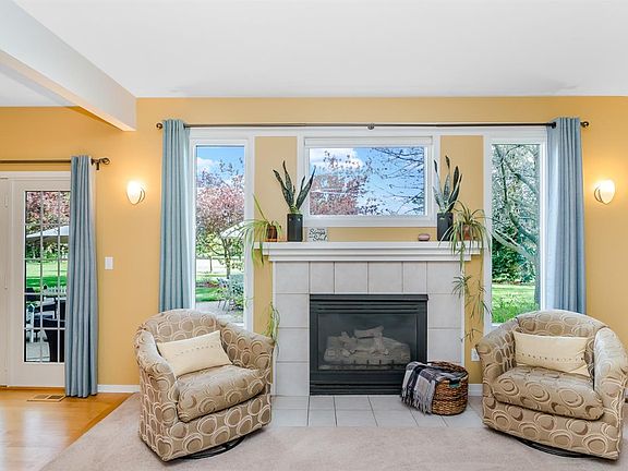 5th image of 273 Winchester Dr