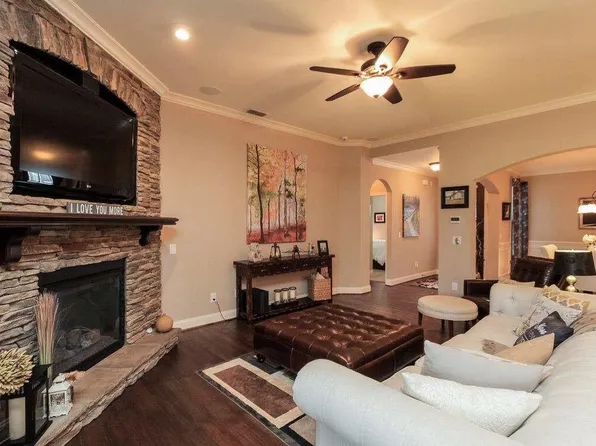 1203 Chickadee Cir, Hermitage, TN 37076