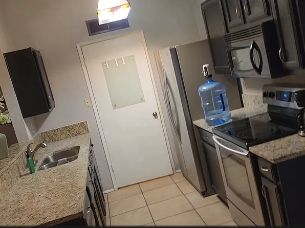 401 Dollins St, Cedar Hill, TX 75104