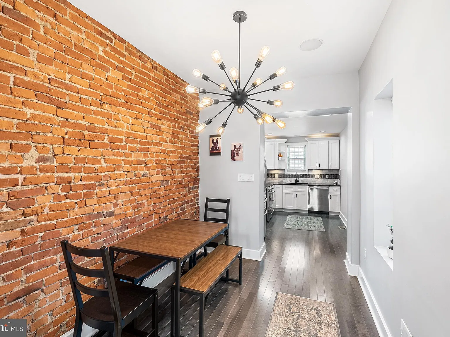 2 bed, 1.5 bath, 1075 sqft, $1,775 — Photo 3