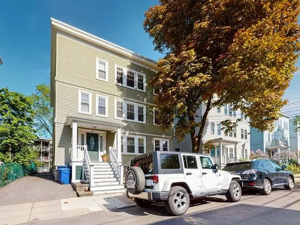 71 Beechcroft St, Boston, MA