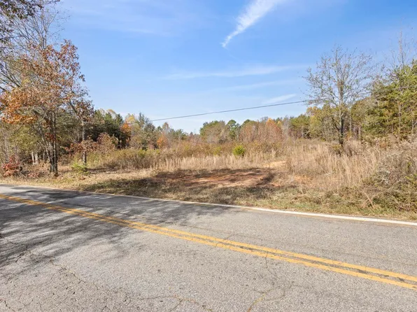 1773 Fews Chapel Rd, Greer, SC 29651