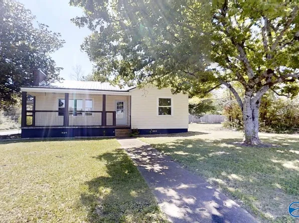 924 Guntersville Rd, Arab, AL 35016
