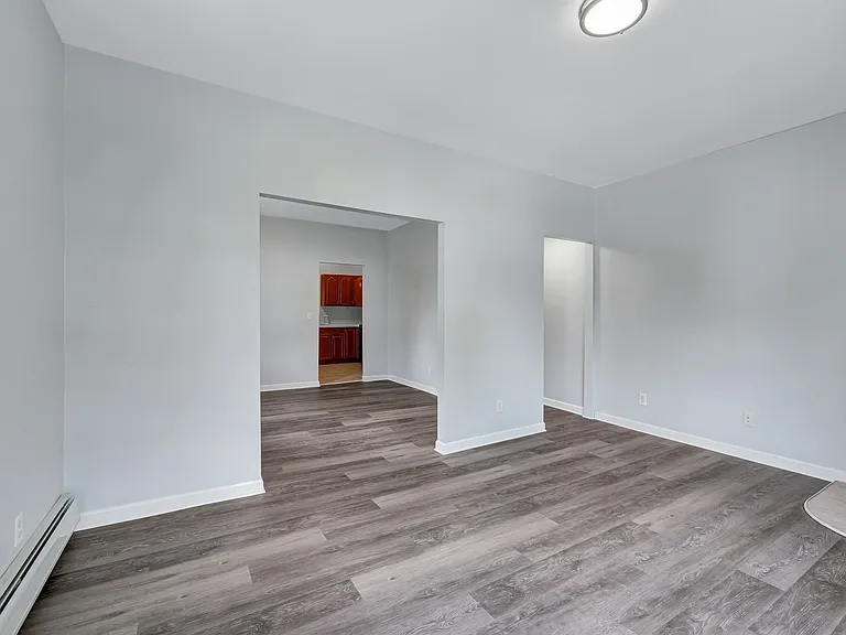 1719 Madison Ave #L — Photo 8