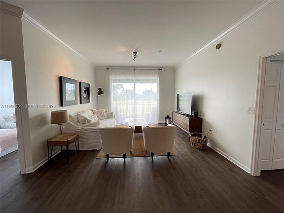 3rd image of 11720 Saint Andrews Pl APT 302