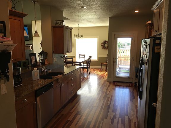 Kitchen to Dining Room view