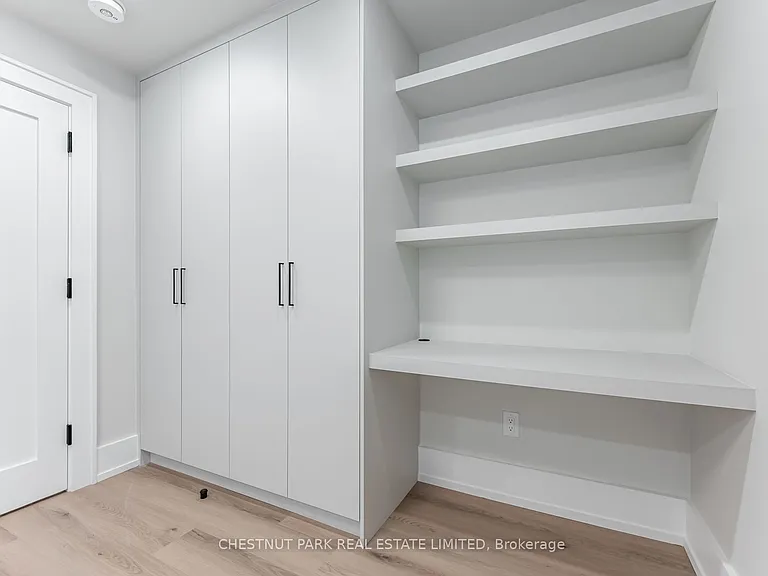 594 Concord Ave #LOWER — Photo 16