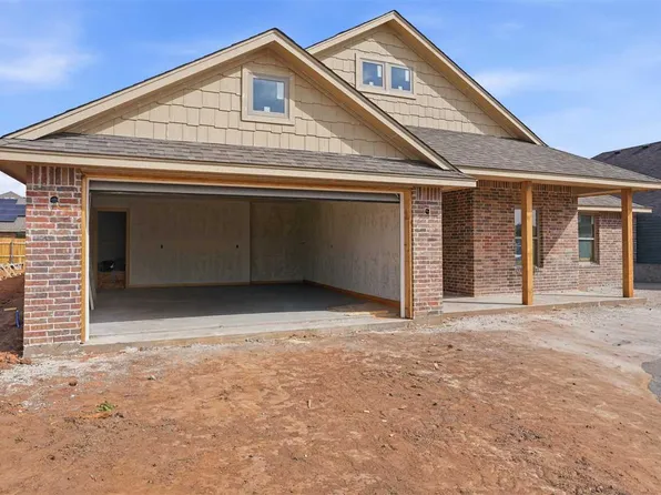 205 Pine Ave, Cache, OK 73527