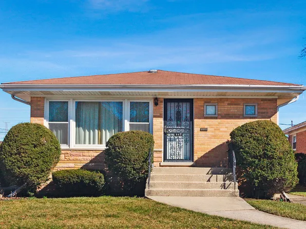 449 Rice Ave, Bellwood, IL 60104