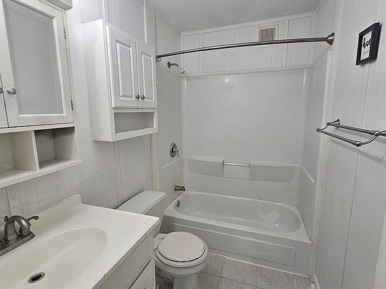 1801 Tall Pines Cir — Photo 9