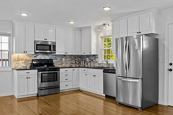 2 bed, 1250 sqft, $1,750 — Photo 4