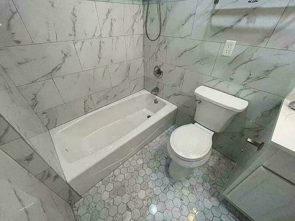 3rd image of 168 Bay 44 St Floor 2