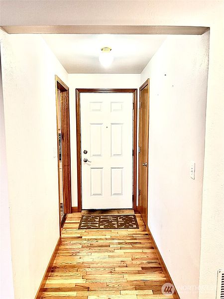 3rd image of 307 X Street