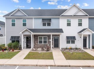 21 Catalina Cir, Swansboro, NC 28584
