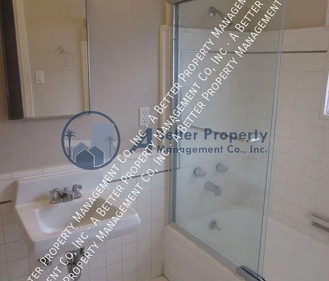 17 Mira Mar Ave — Photo 10