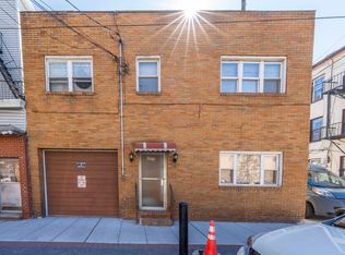 4708 Hudson Ave, Union City, NJ 07087
