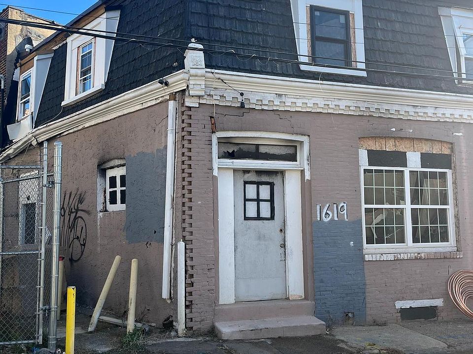 2nd image of 1619 Kinsey St