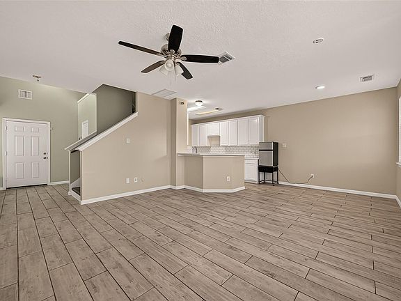5th image of 11874 Ramla Place Trl