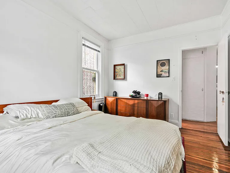 2709 Newtown Ave #1 — Photo 14