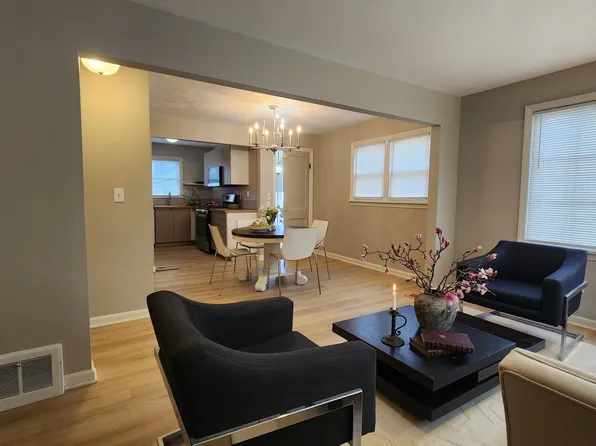 43 Grandmere Dr, Bedford, OH 44146