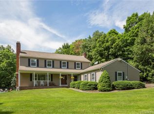 6 Westwood Ter, Newtown, CT 06470