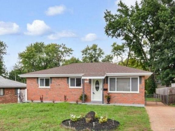 3rd image of 9523 Cote Brilliante Ave