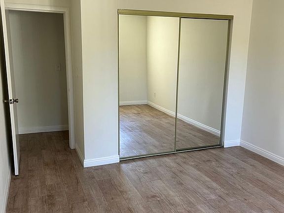 5th image of 5130 Yarmouth Ave #34