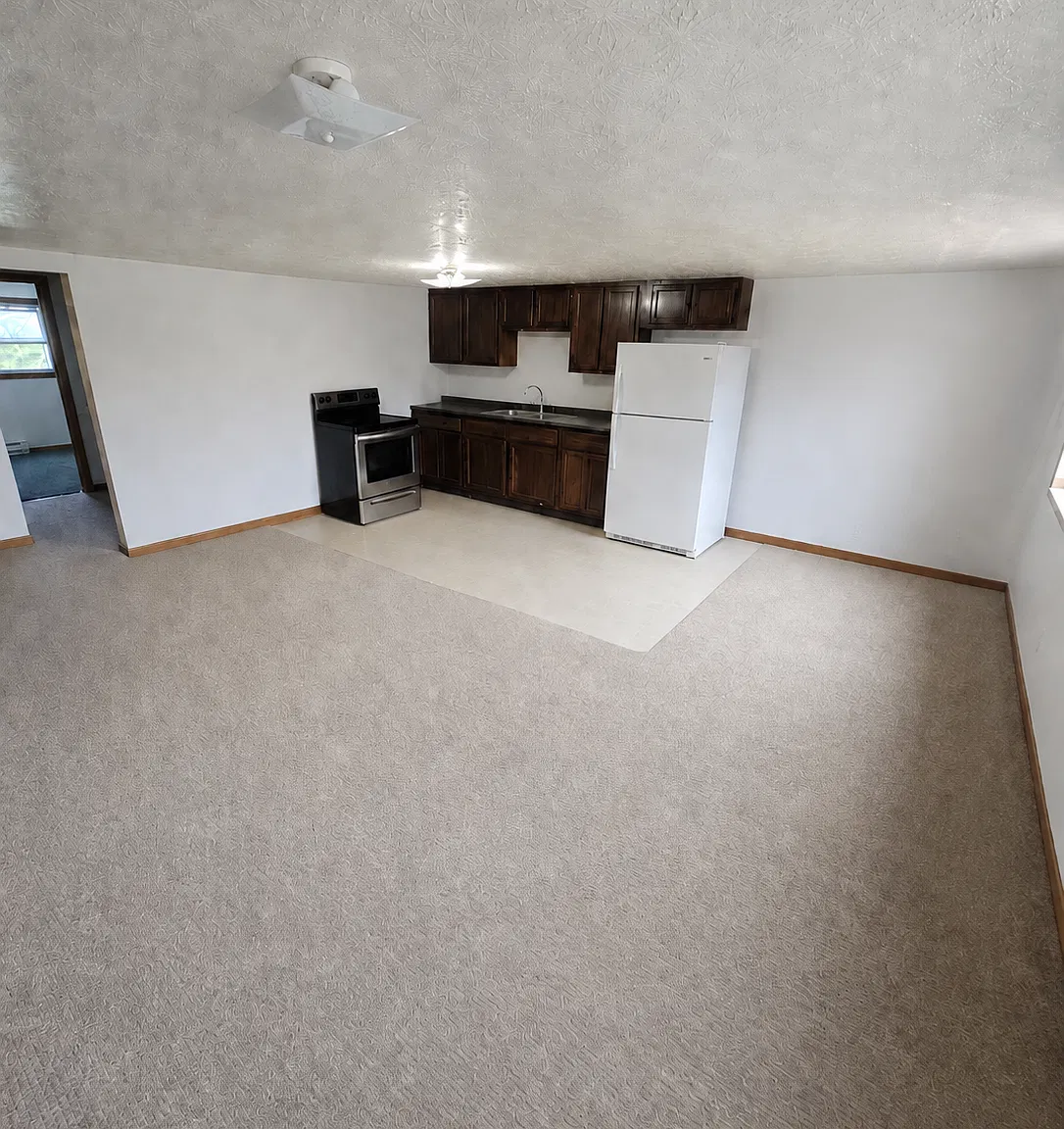 2 bed, 950 sqft, $925 — Photo 1