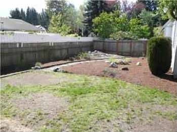 5th image of 4321 109th Pl NE