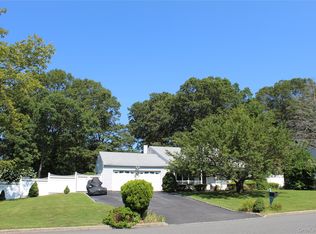 12 Sequoia Dr, Coram, NY 11727