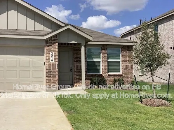 2216 Jesse James Ln, Joshua, TX 76058