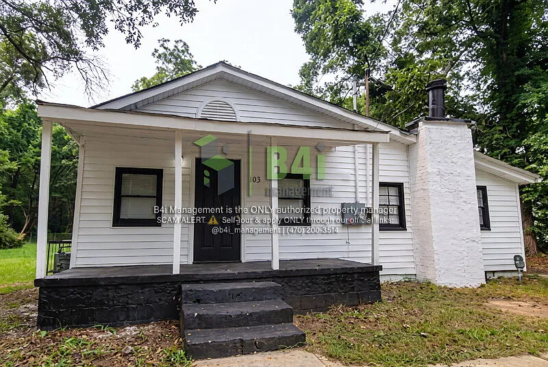 3 bed, 1.0 bath, 1632 sqft, $1,295 — Photo 2