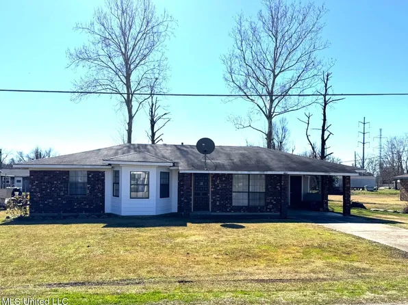 566 Concordia Park Dr, Vidalia, LA 71373
