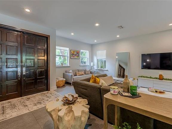 5th image of 3187 Lamb Ct #0