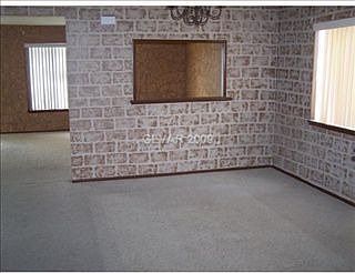 3rd image of 2954 Parkdale Ave