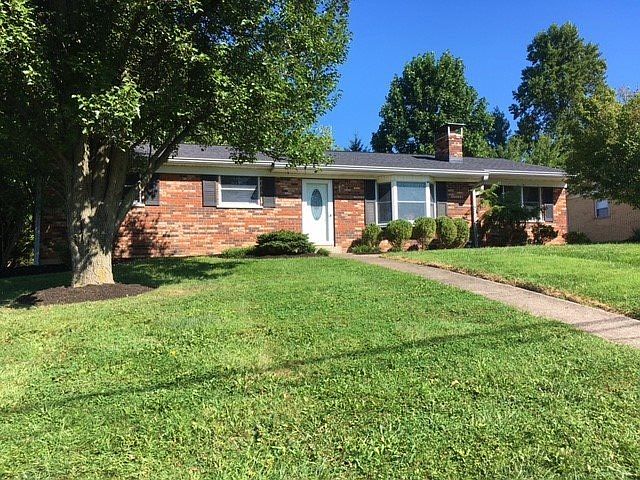 1st image of 814 Knollwood Dr