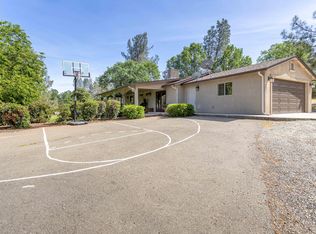 20010 Brave St, Redding, CA 96003