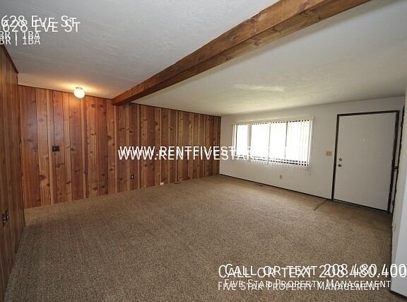 2nd image of 5628 Eve St